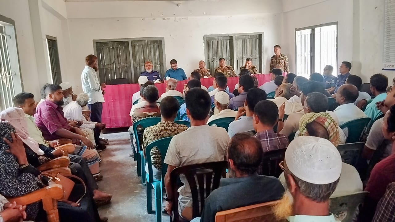 লামায় আইন শৃঙ্খলা উন্নয়নে আলীকদম জোন কমান্ডারের দিকনির্দেশ