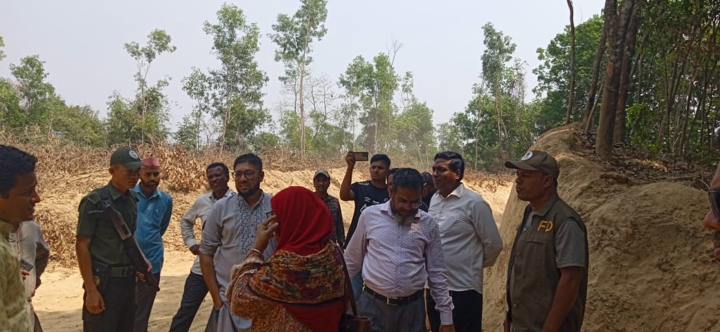 লামায় কোয়ান্টাম ফাউন্ডেশন এরিয়ায় পরিবেশ অধিদপ্তরের অভিযান