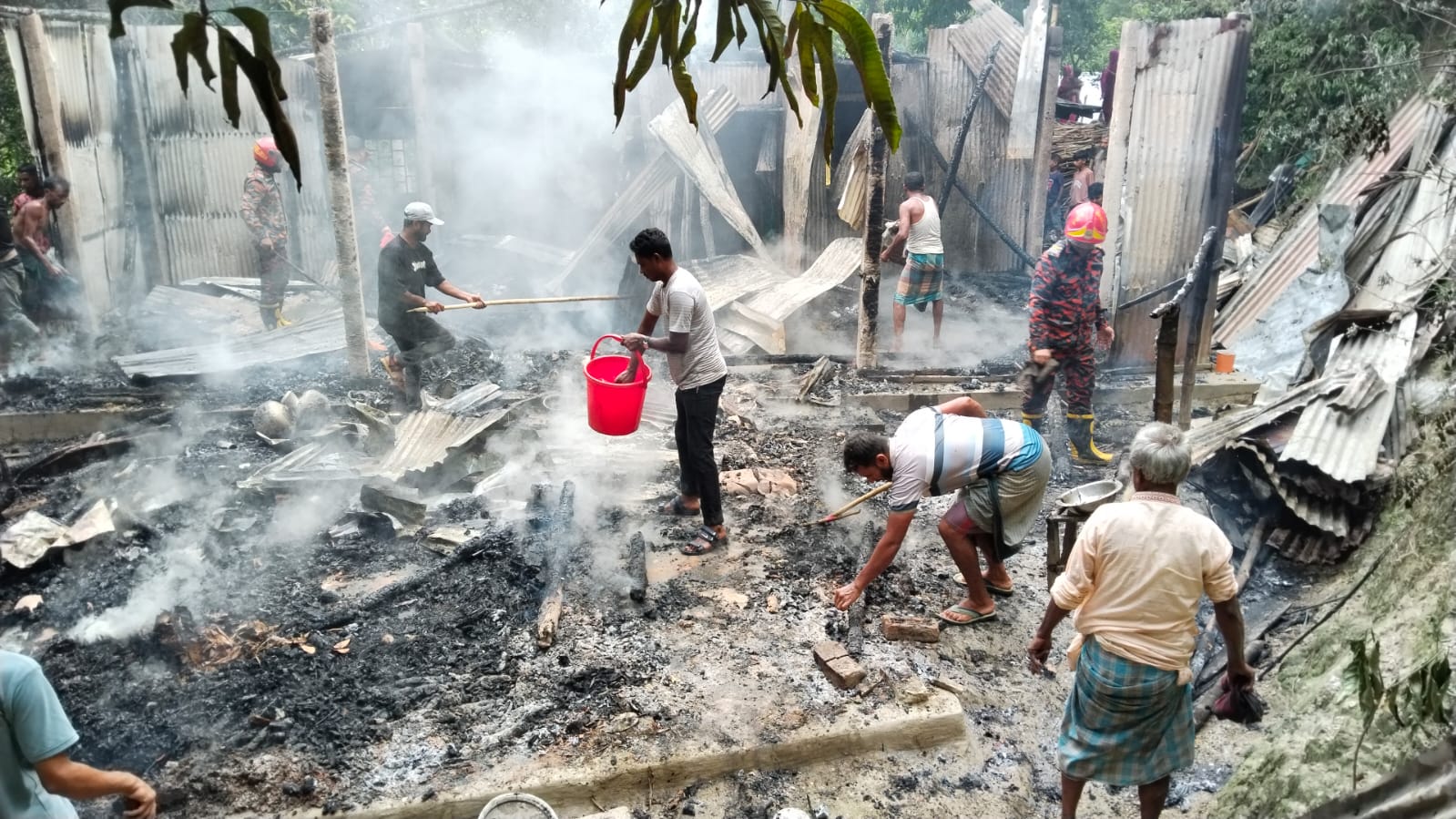 লামায় অগ্নিকান্ডে বসত ঘর ভস্মীভূত