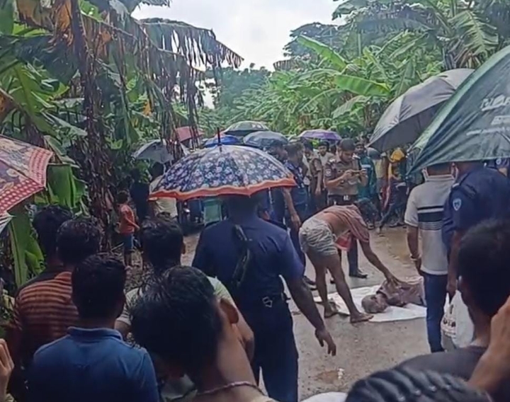 হাতিয়ায় পুকুর থেকে অজ্ঞাত ব্যক্তির মরদেহ উদ্ধার